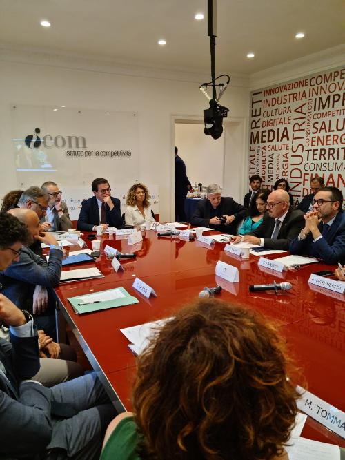 L'assessore Sebastiano Callari al convegno Futur#Lab sul futuro della tecnologia 5G